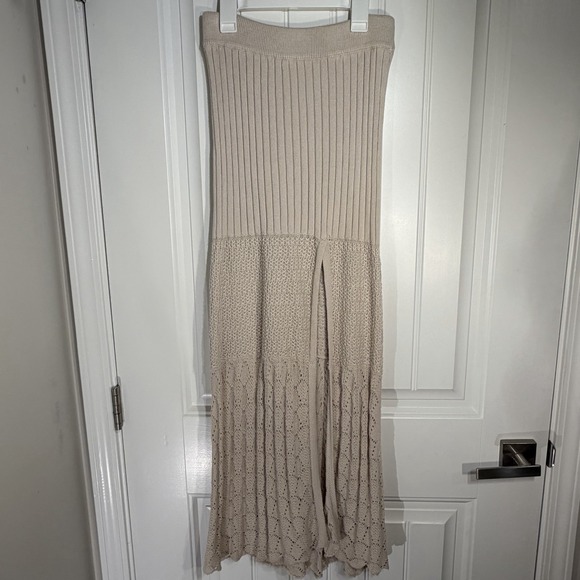 Free People Dresses & Skirts - Free People XS Ribbed Knit Boho Maxi Skirt Beige Crochet Hem Festive Cottagecore